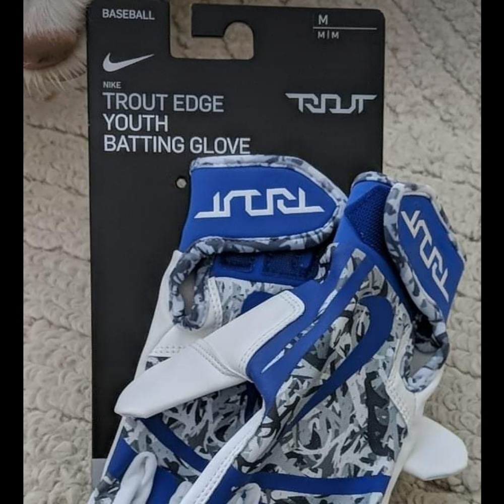 Nike baseball Trout Edge batting gloves. Size M.